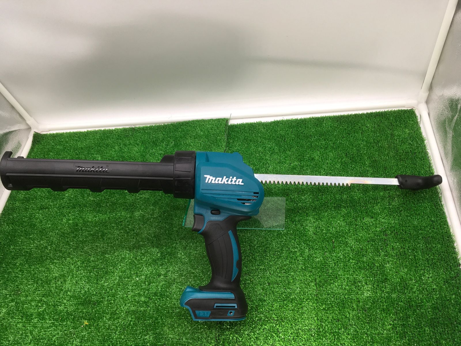 領収書発行可】☆Makita/マキタ 14.4v充電式コーキングガン 本体のみ