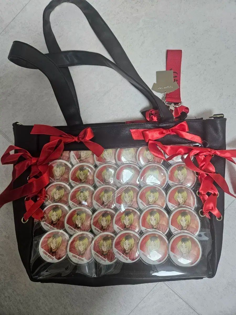 品質が完璧、値段が激安！ 週末ハイキュー 孤爪 研磨 MEMORY BOOK バッジ 痛バッグ