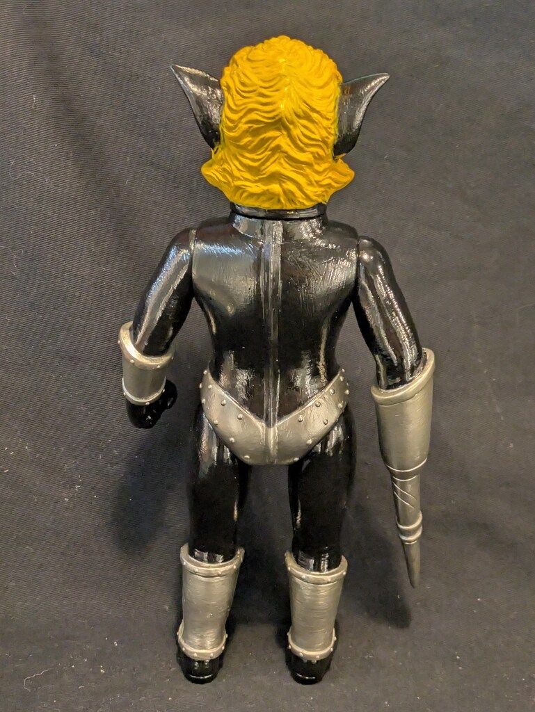 6月27日(木)12時より受注受付開始】【ブルマァク】マグマ星人(ガンメタ