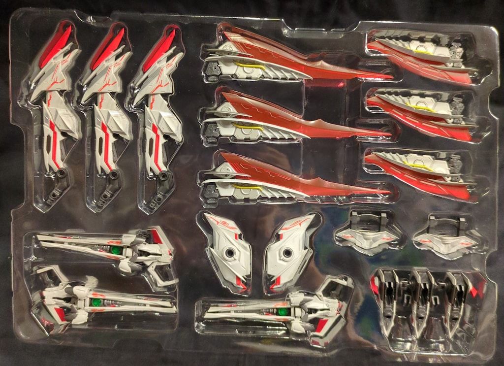  BANDAI SPIRITS METAL BUILD ガンダムアストレイ レッドドラゴニクス 修正版 キャラクター玩具 おもちゃ