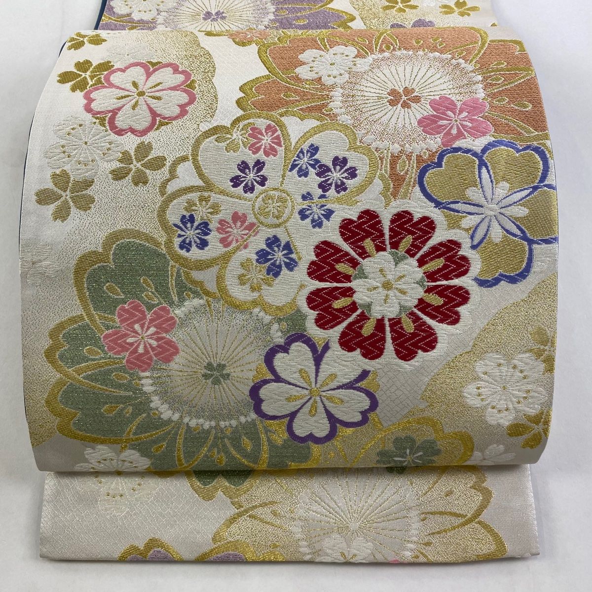 袋帯 秀品 桜 金糸 ラメ箔 白 六通 正絹
