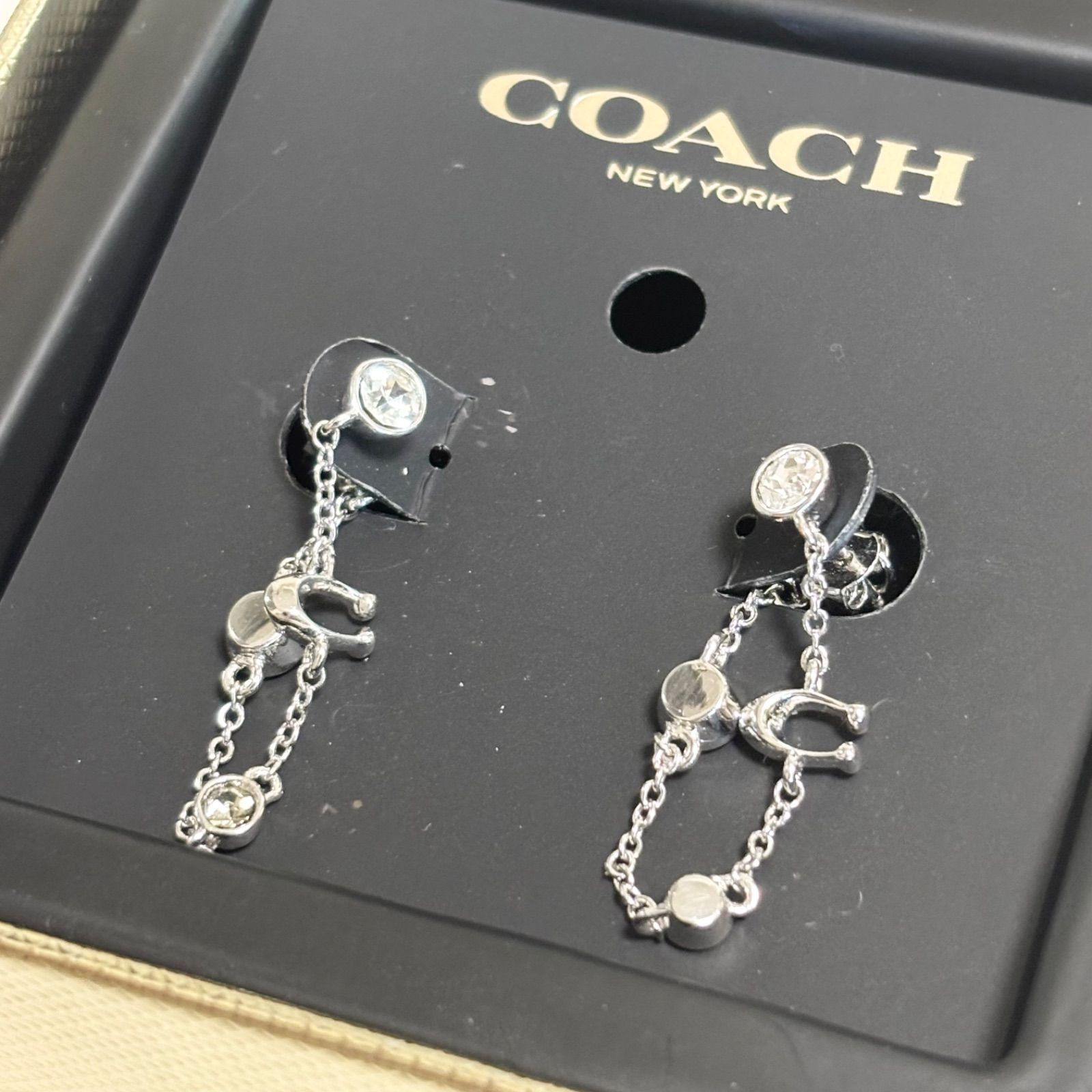 coach コーチ　ピアス　ブランドロゴ シルバー　ストーン　新品未使用品 送料無料】COACH/コーチ/ピアス/ラインストーン/ロゴ/シルバー