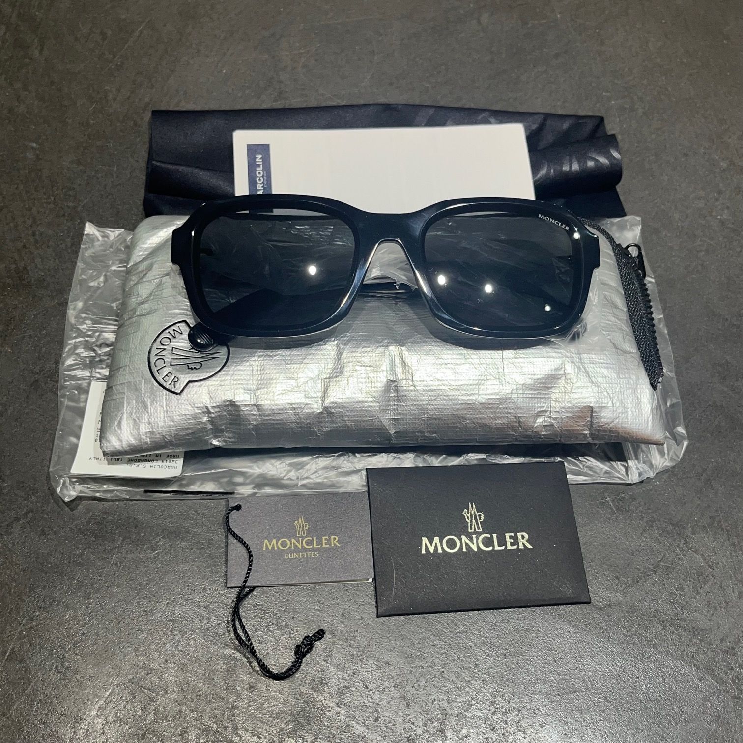 美品 MONCLER FRAGMENT DESIGN ML 0204-P 01A コラボ サングラス 美品 MONCLER FRAGMENT DESIGN ML 0204-P 01A コラボ サングラス