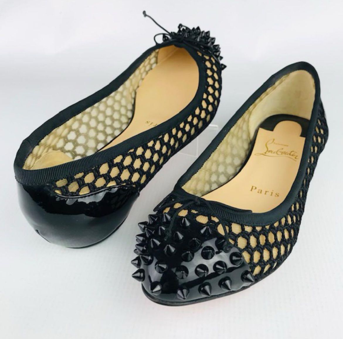 Christian Louboutin スパイク付きフラットシューズ37 Christian Louboutin スパイク付きフラットシューズ Christian