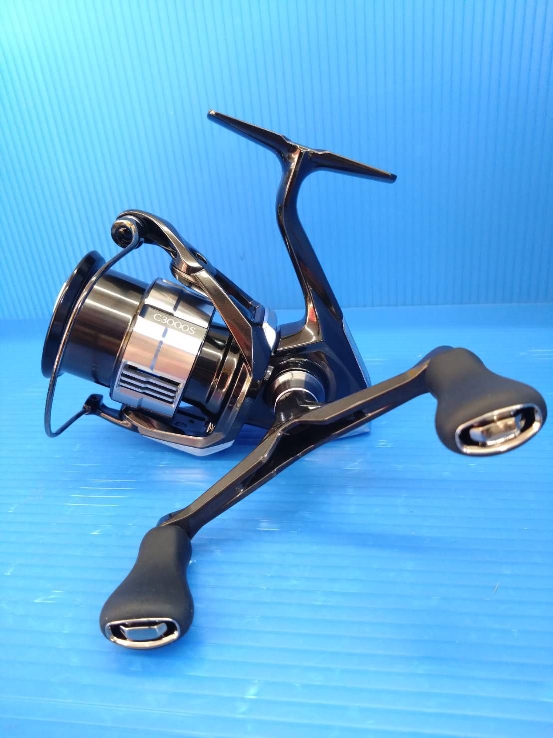 日本製 シマノ 23ヴァンキッシュ C3000SDHHG スピニング