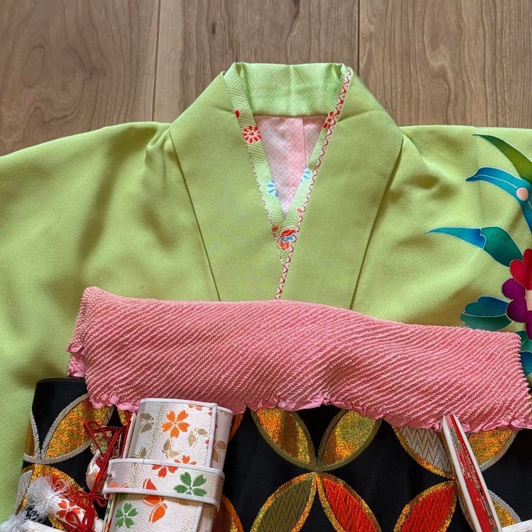 超美品　七五三　7歳　フルセット　女の子　子供　絹　着物　襦袢　手書き友禅 H超美品 七五三 7歳 フルセット 女の子 子供 絹 着物 襦袢 帯 黄色 赤