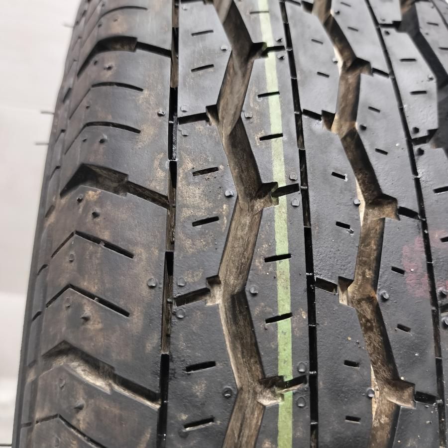 2025年製　V-02e 4本　145R12 6PR 新品未使用　送料込み 価格｜145R12 6PR V-02e トーヨータイヤ TOYO バン・小型