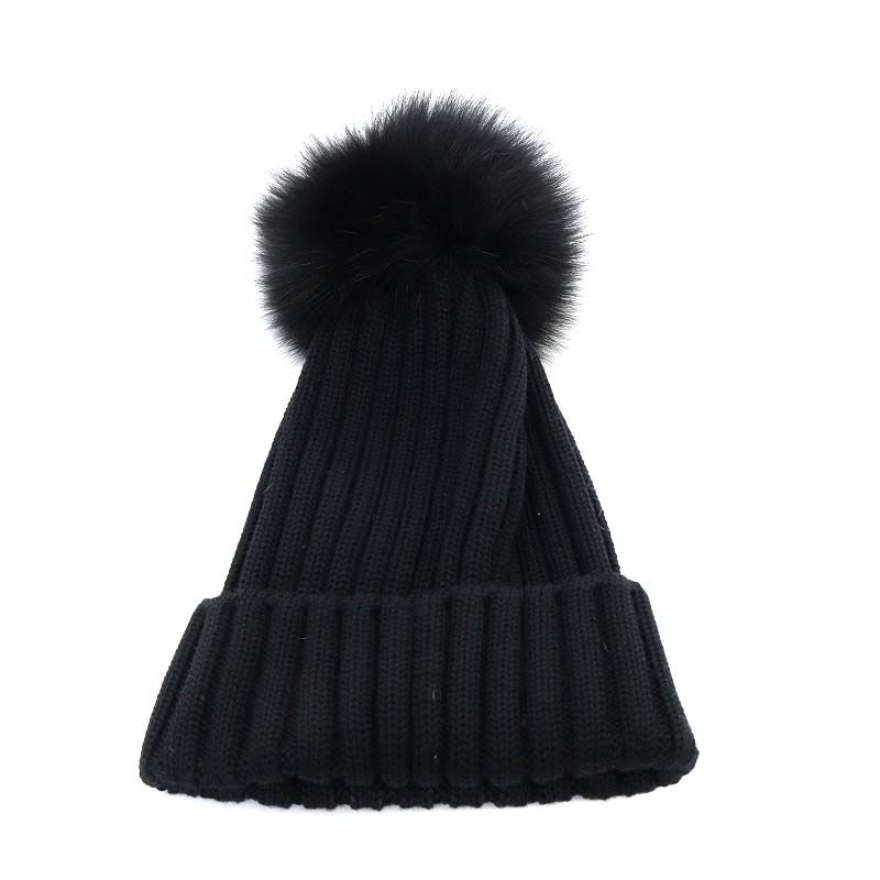 MONCLER ブラックニット帽 ポンポン付き MONCLER 黒 ニット帽 ポンポン付き MONCLER ポンポン付きニット