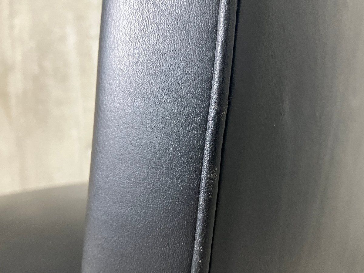 ブラック バウハウス