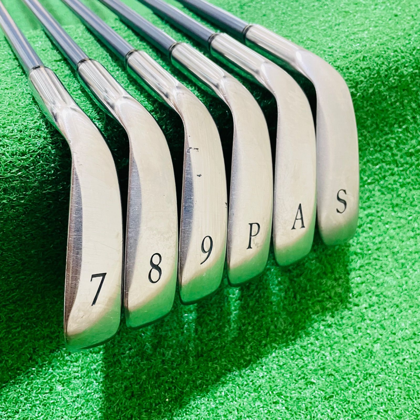 9062 XXIO ゼクシオ レディース ゴルフクラブ10本セット 右利き L 9062 XXIO ゼクシオ レディース ゴルフクラブ10本セット 右利き