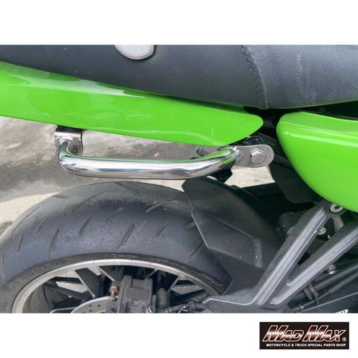 カワサキ・Z900RS・純正サイドカバー・左右セット