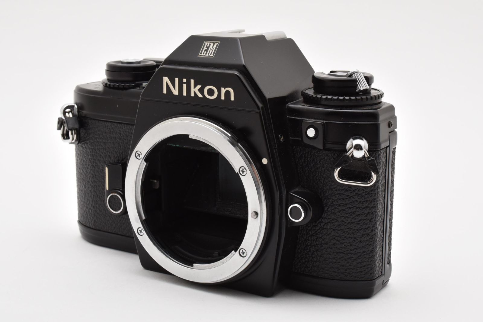 外観とても Nikon EM フィルム一眼 ニコン 2530076-8303