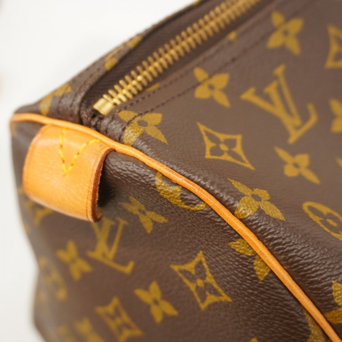 ボストンバッグ