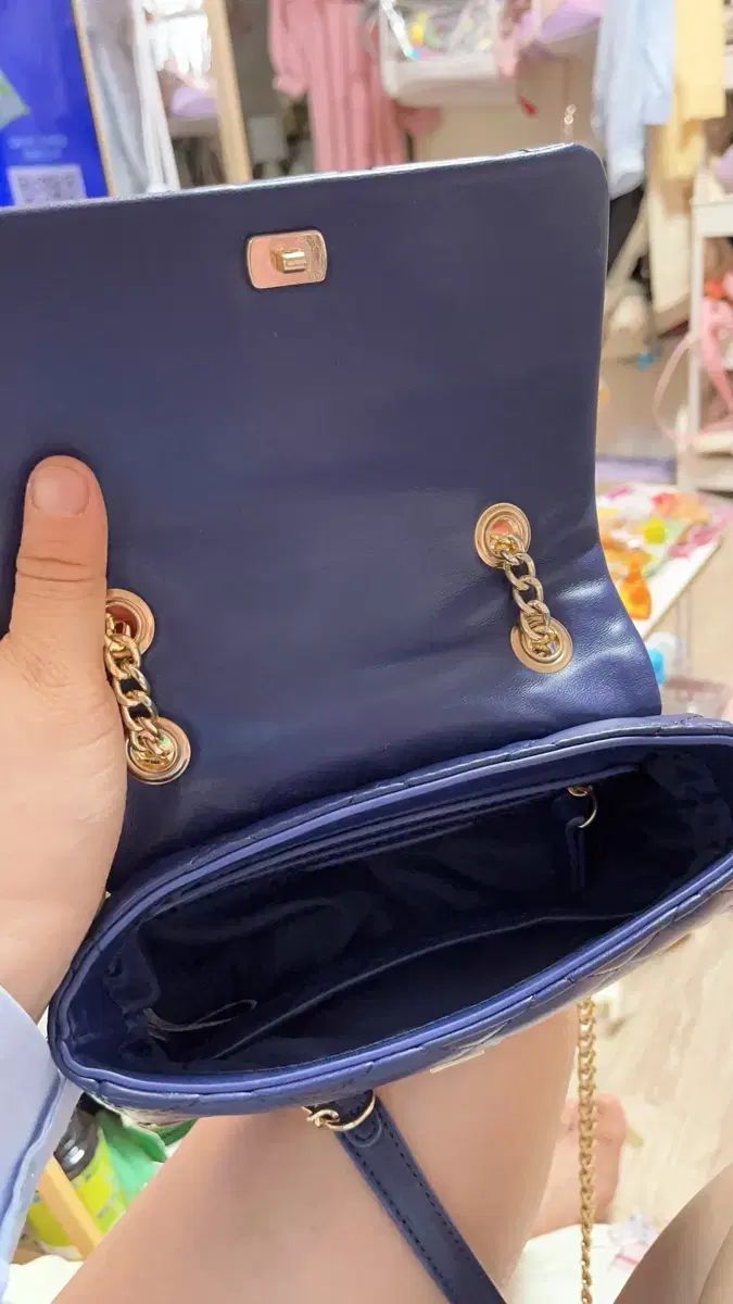 バレンチノクロスバックセイガー