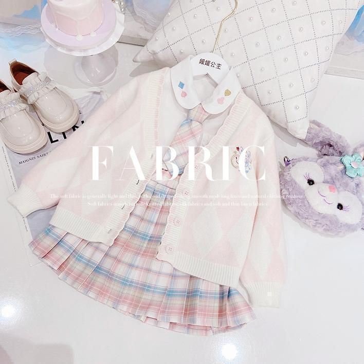 女の子 150 キッズフォーマル 制服セット カーディガン グレー 卒業式 熊 4点セット♡ 女の子 150 制服 紫 キッズフォーマル カーディガン 女子