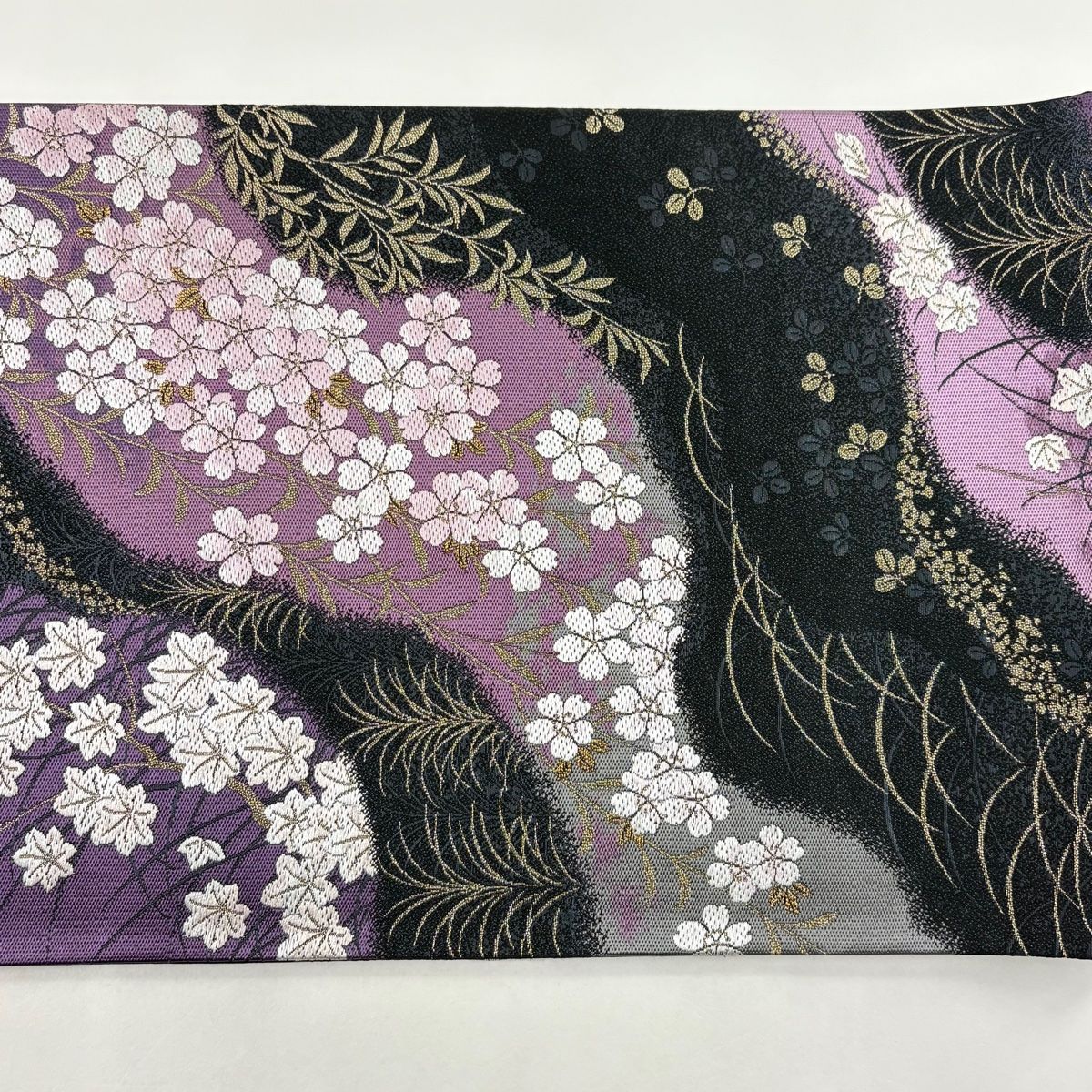 袋帯 美品 名品 桜 ススキ 金糸 箔 紫 六通 正絹 【中古