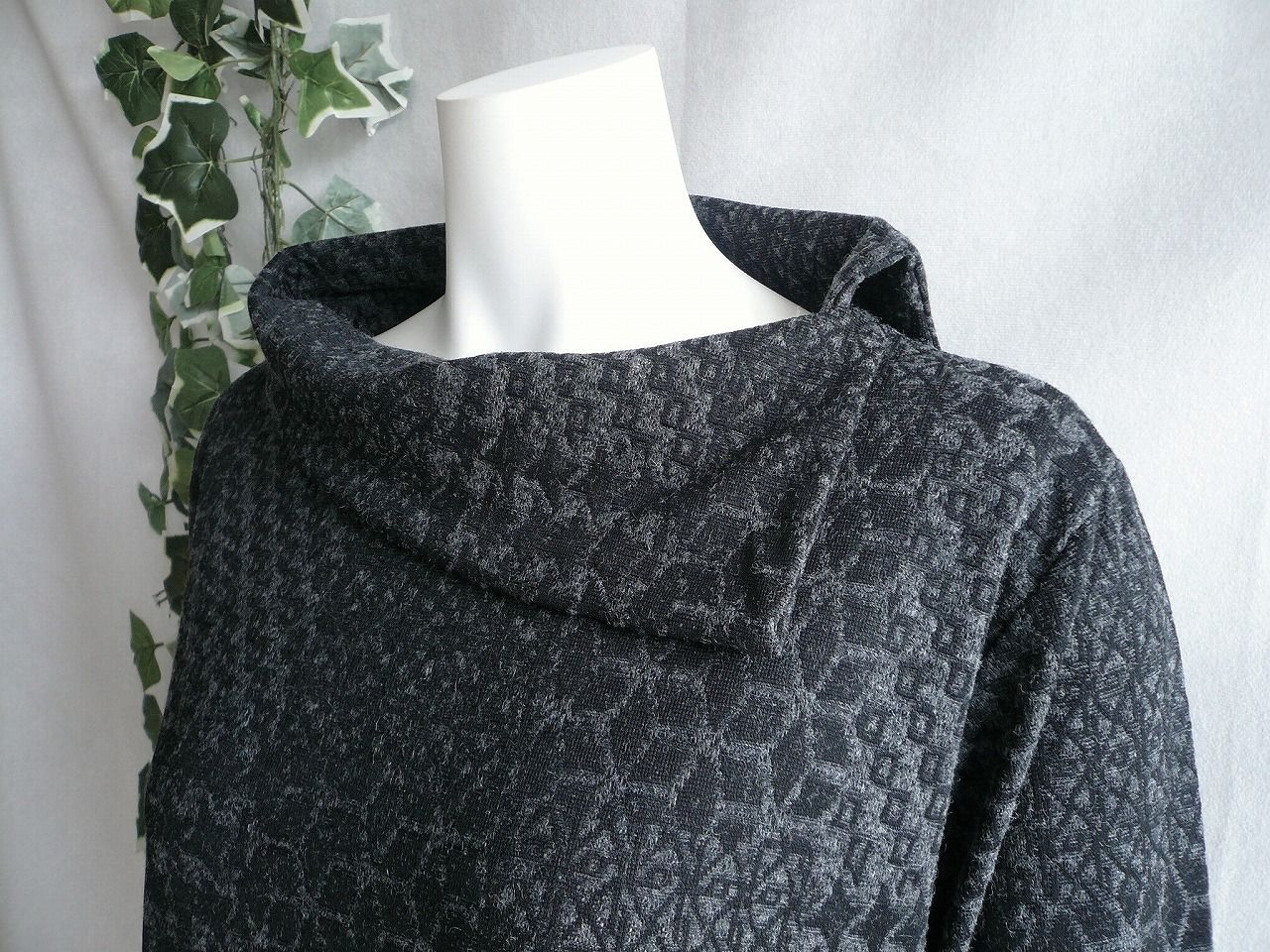 9276 ML サイドウェイ チュニック グレー系 秋 冬 レディース ジャガードフ 幾何学模様 上質 上品 50代 60代 70代