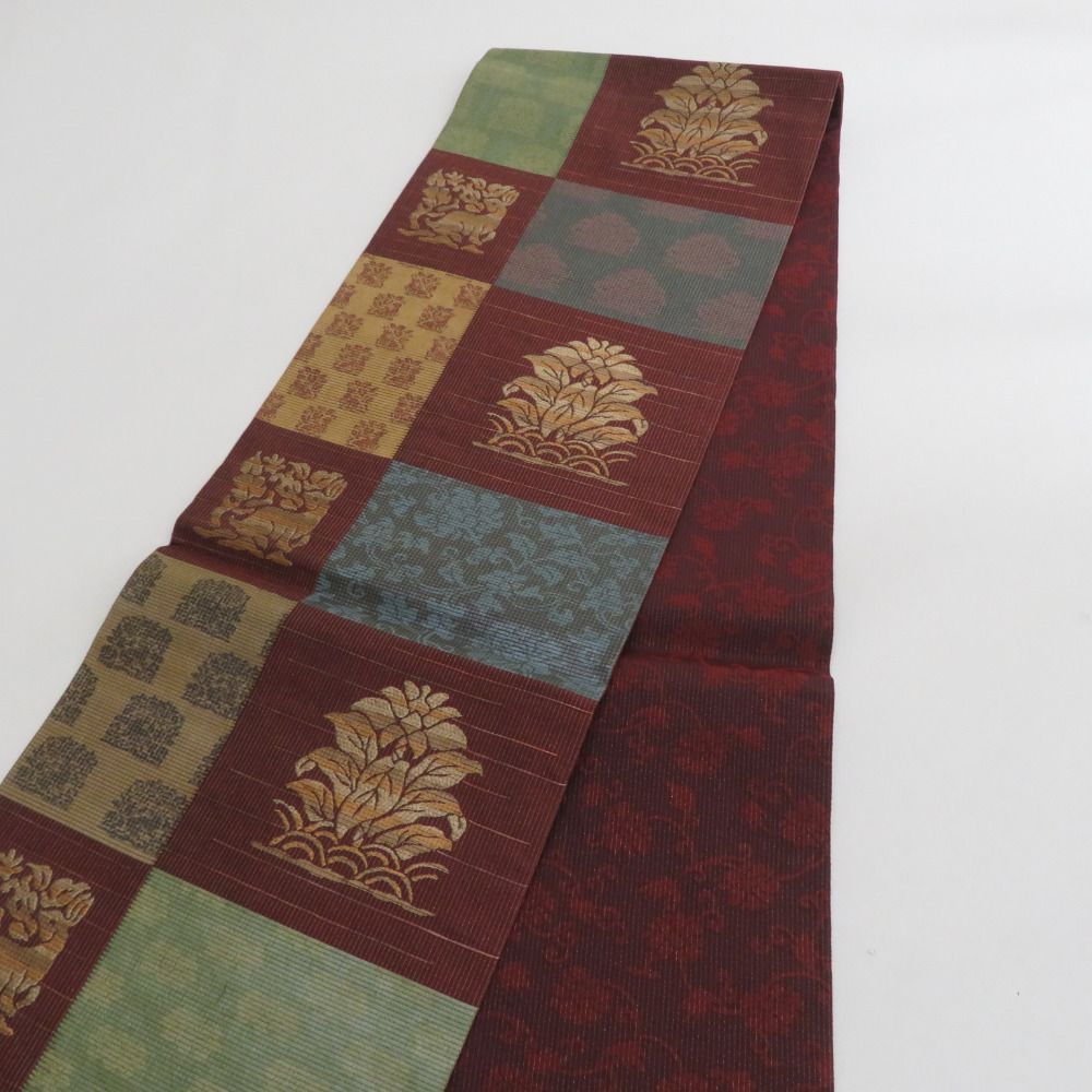 袋帯 草木染倭紙 金糸 市松に花兎文様 六通柄 エンジ色x多色 正絹