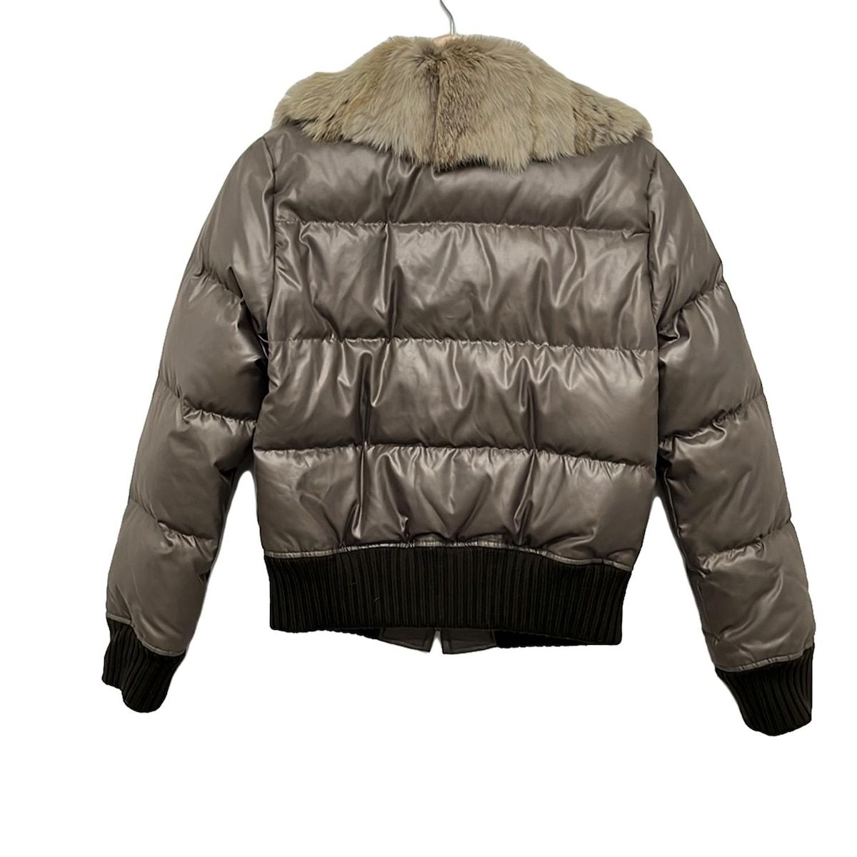 ベージュ ファー付き ダウンジャケット サイズ38 デュベティカ