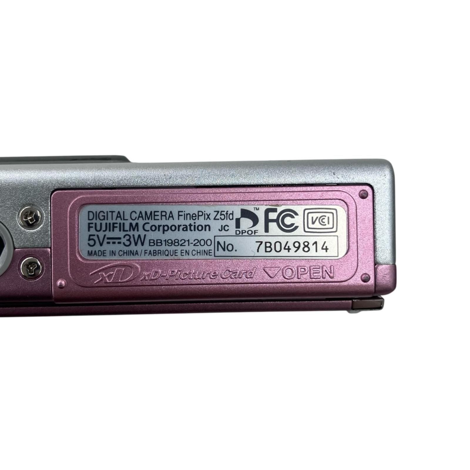 186000 現状品 FUJIFILM フジフィルム コンパクトデジタルカメラ