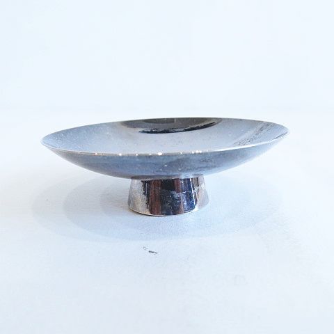 銀杯 純銀 24.6g 記念品 ミサワホーム1972年11月上場記念 桐箱付き