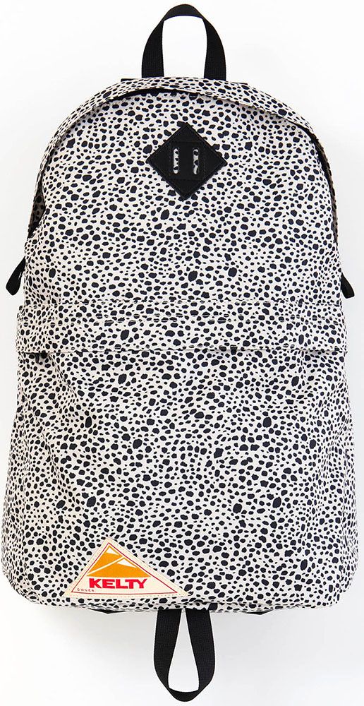 ケルティ KELTY アウトドア デザインプリント デイパック DESIGN PRINT DAYPACK リュックサック リュック バックパック 通勤 通学 アウトドア タウンユース ザック 32592423 BEIGED BEIGEDALMATIA