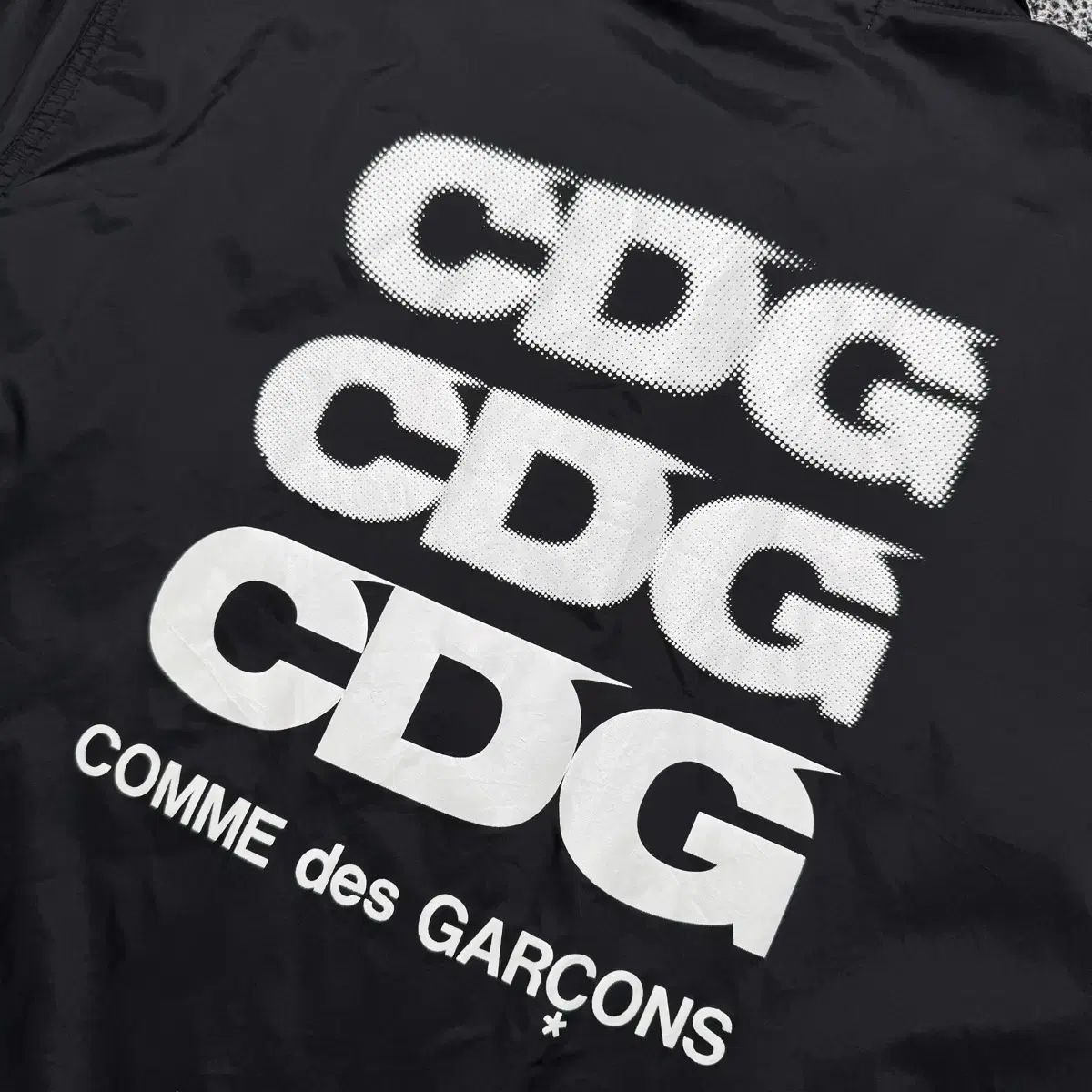 CDG COMME des GARCONS ナイロンコーチジャケット/TW451 COMME des GARCONS CDG Back Logo Nylon Coach Jacket Size L(K