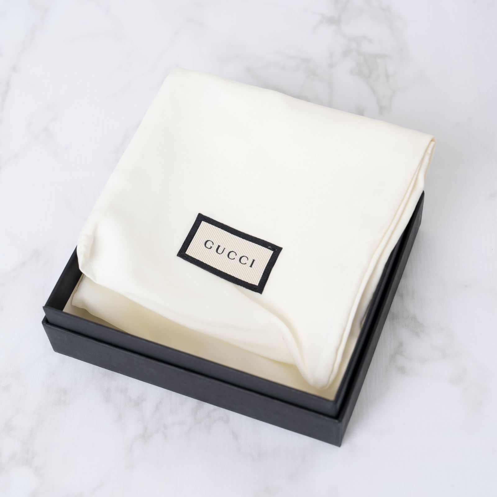 GUCCI グッチ グッチシマ 二つ折り財布 449395 BMJ1G 6420