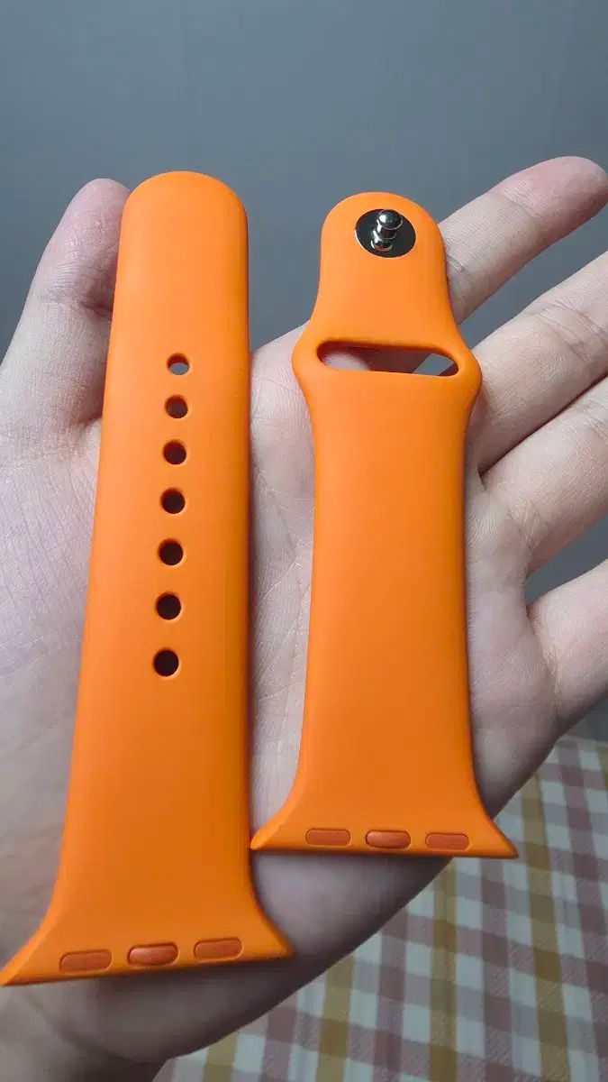 2824 Apple Watch エルメス　オレンジラバー　スポーツバンド Apple純正HERMES Apple Watch エルメススポーツバンド