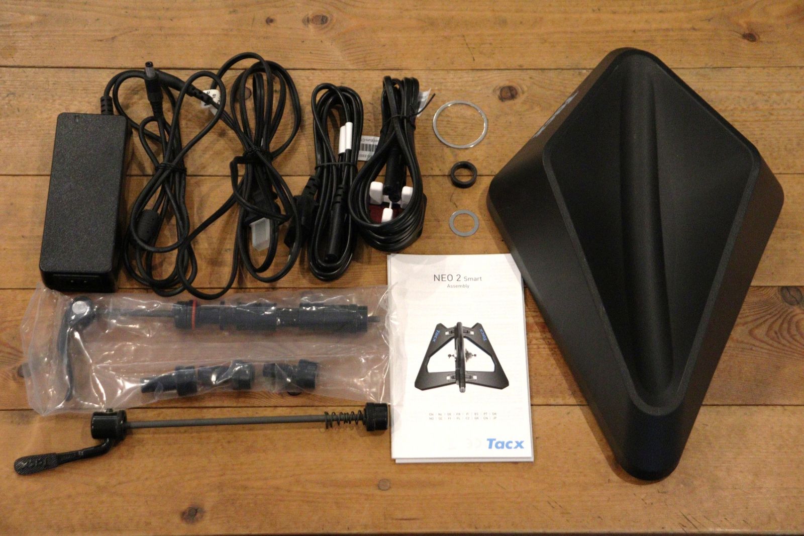 TACX ネオ2スマート