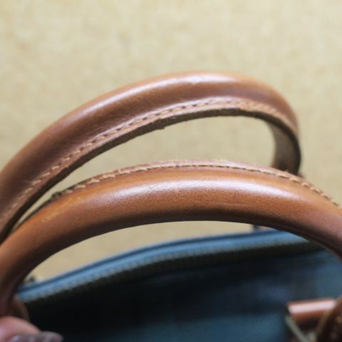 ボストンバッグ