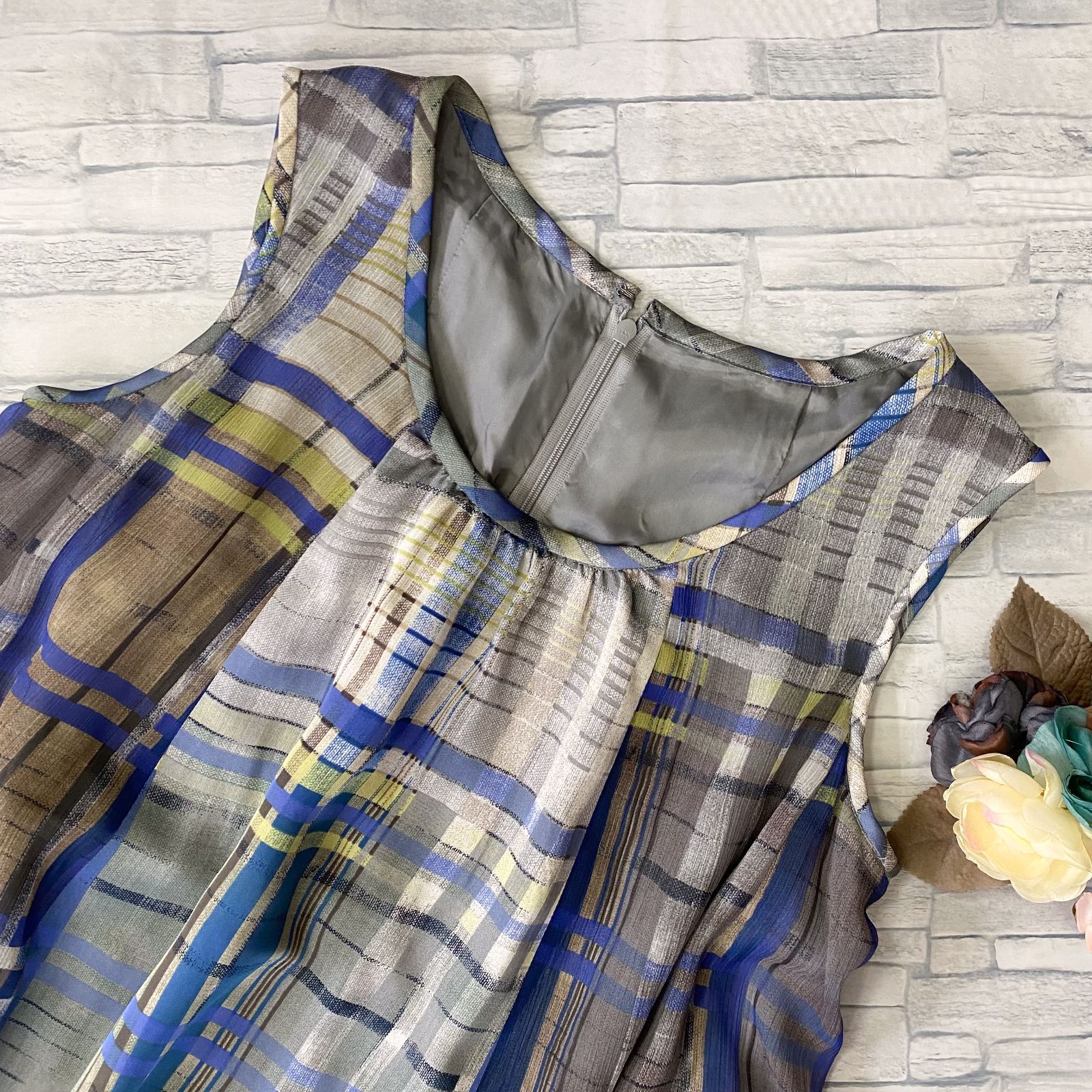 碁盤 国産本榧 木裏 脚付 厚10cm 良品】碁盤 5寸8分 板目 木裏 ヘソ