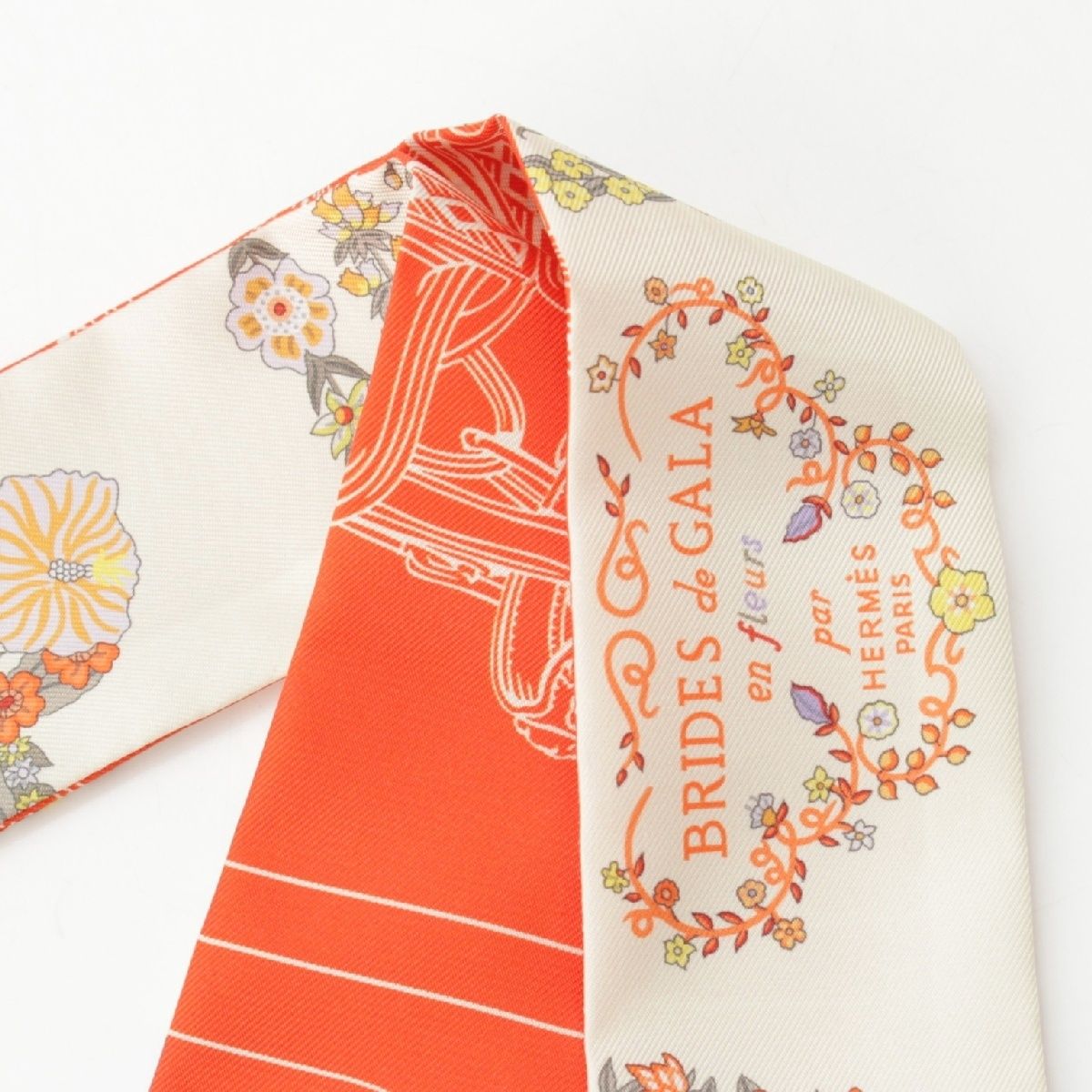 新作新品 エルメス ツイリー BRIDES de GALA en fleurs 中古】エルメス