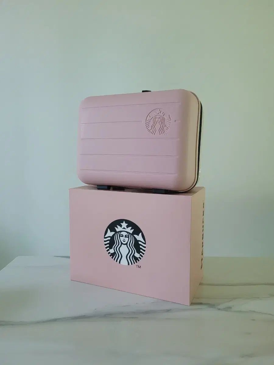 STARBUCKS(スターバックス) ミニキャリーケース ピンク - メルカリ