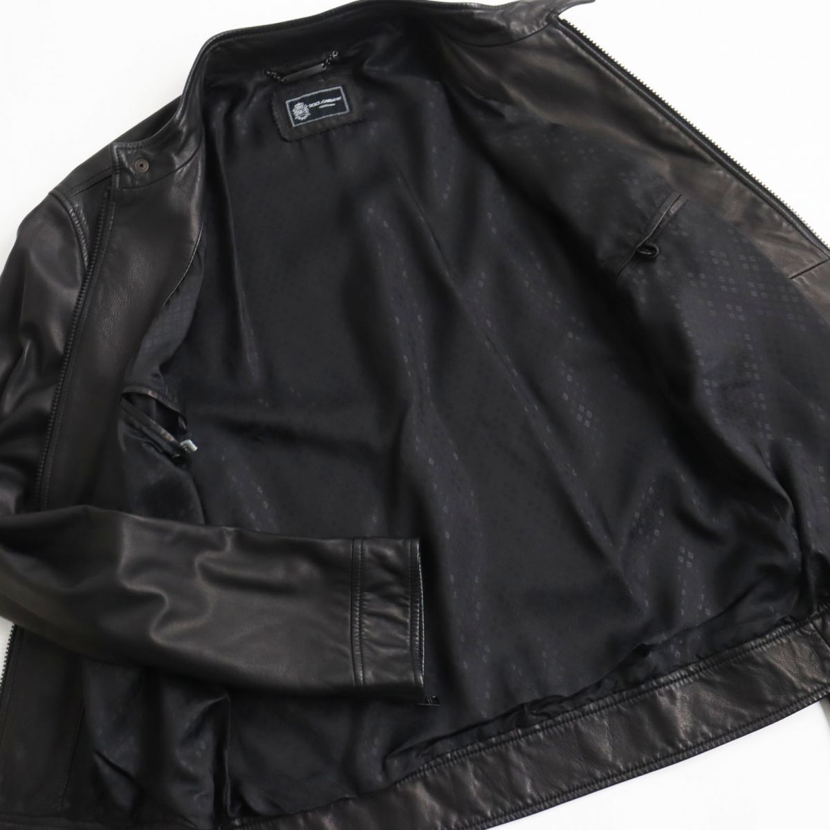 美品○黒タグ DOLCE&GABBANA ドルチェ＆ガッバーナ VENTANNI