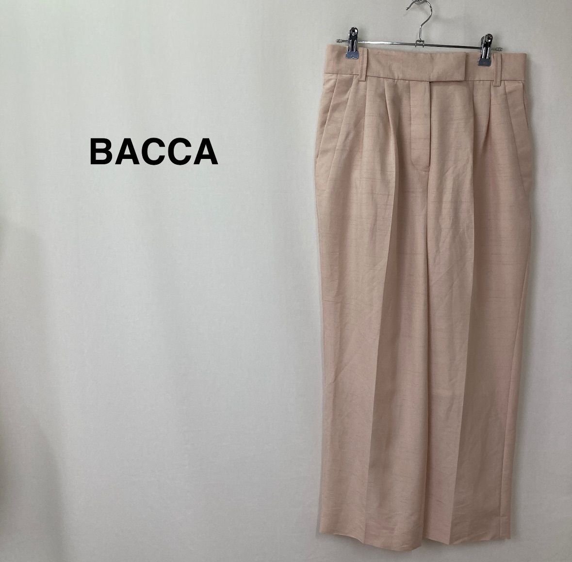 BACCA バッカ ツータックストレートパンツ ベージュ レディース