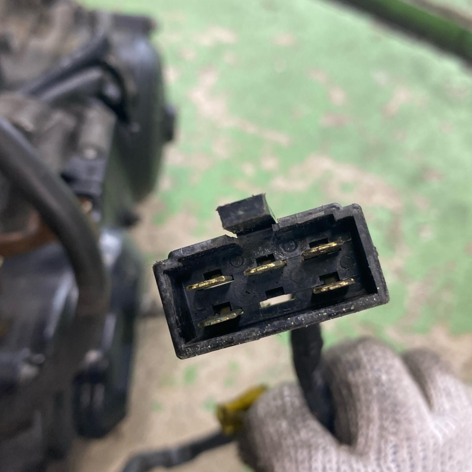 解体しました。ホンダ タクト AF51 スタンドアップはok、エンジン不動