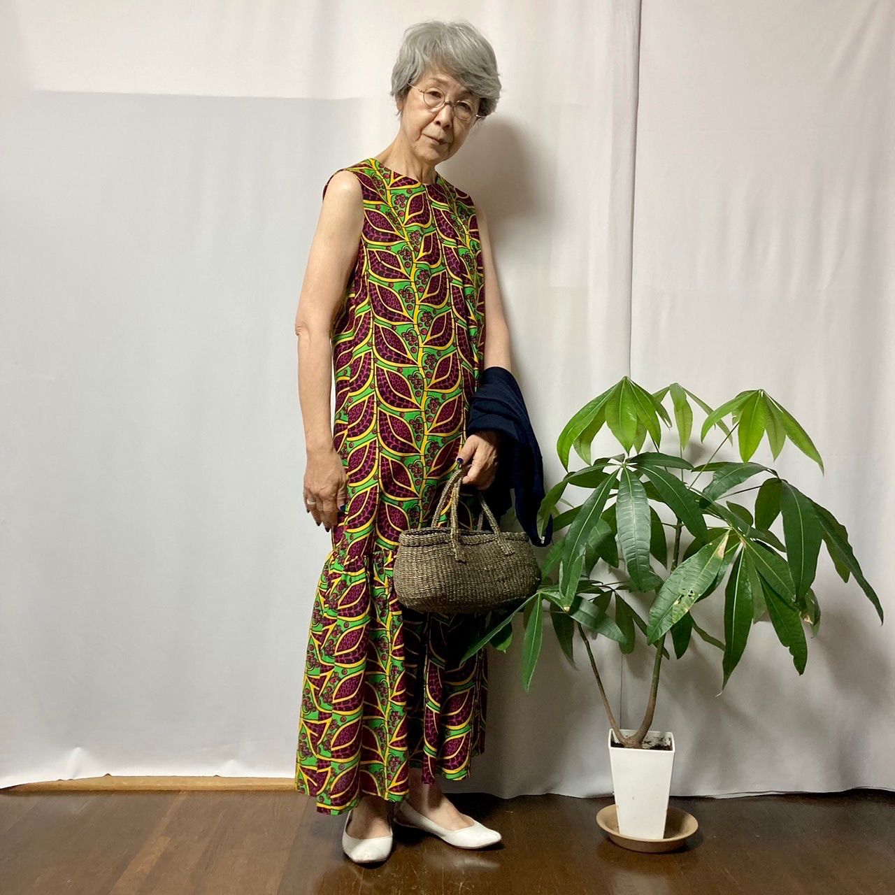 アフリカ布 ピンク×グリーン 葉っぱ柄 マキシ丈 ノースリーブ