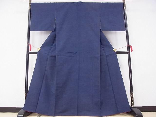 平和屋-こころ店■上質な紬　縞　着丈163cm　裄丈68cm　正絹　逸品　A-ta5209