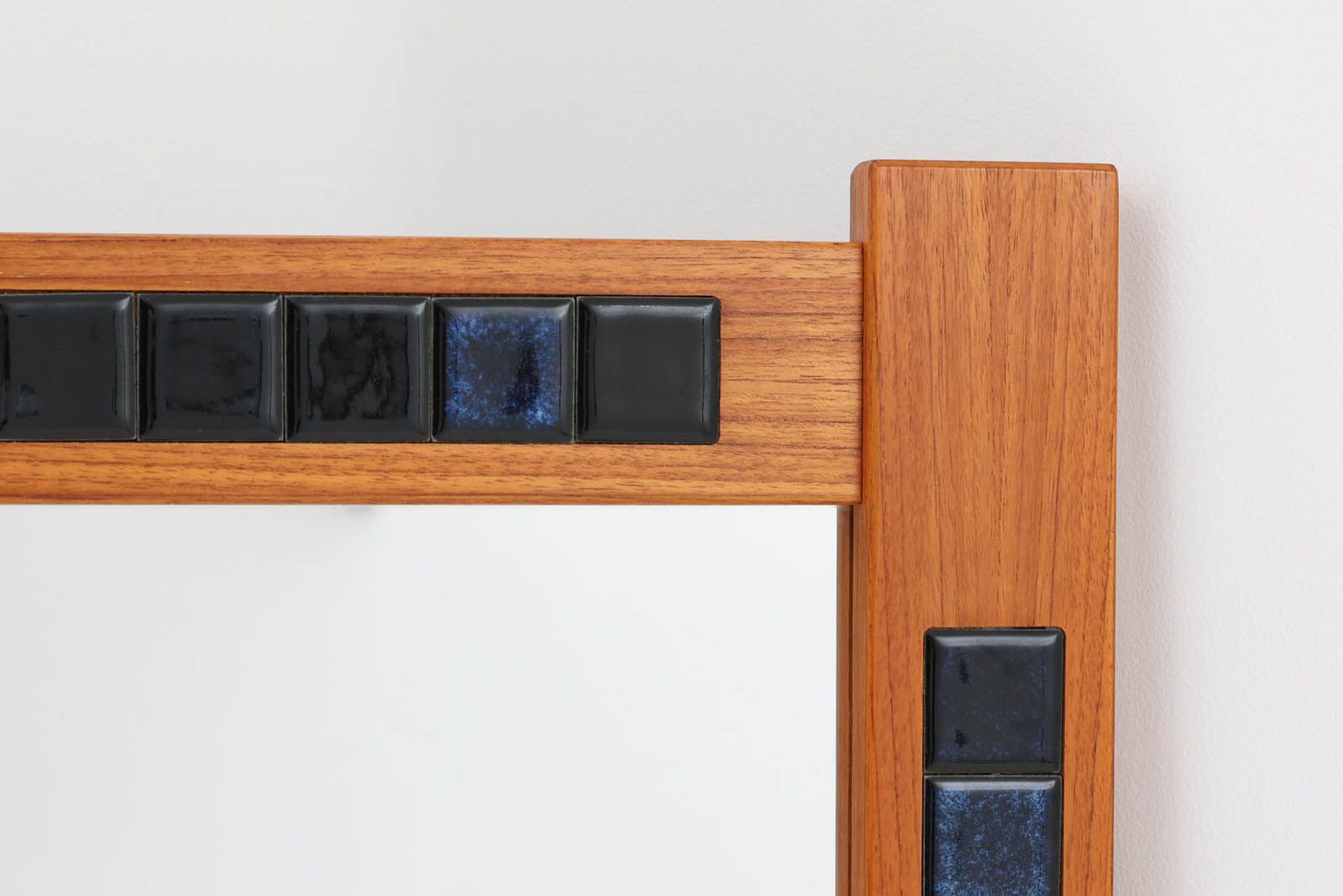 デンマーク製　タイルミラー　壁掛け/立掛け　北欧　家具 デンマーク製 タイルミラー 壁掛け/立掛け 北欧家具ビンテー