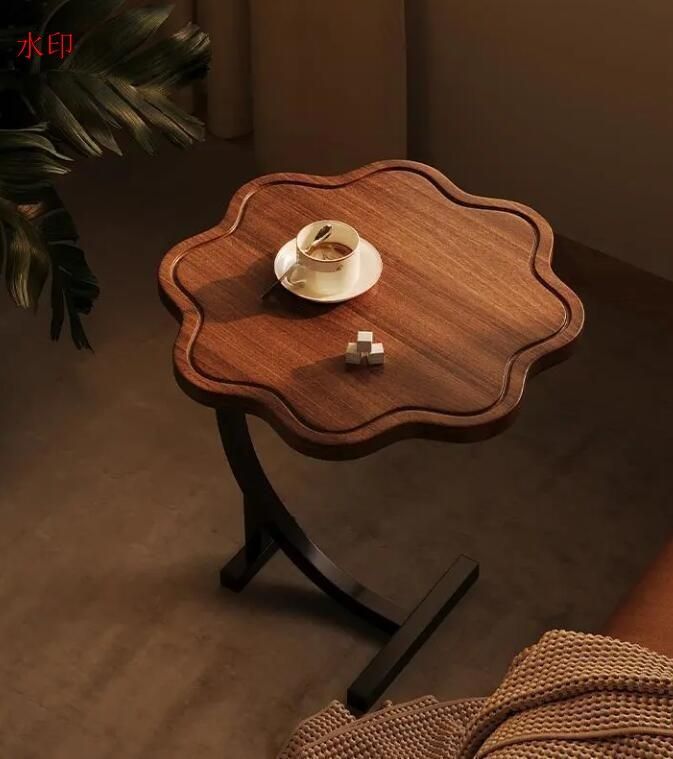 実用 オリジナル高級花びら雲形サイドテーブル別荘ナイトテーブルリビング北欧木製 コーヒーテーブル