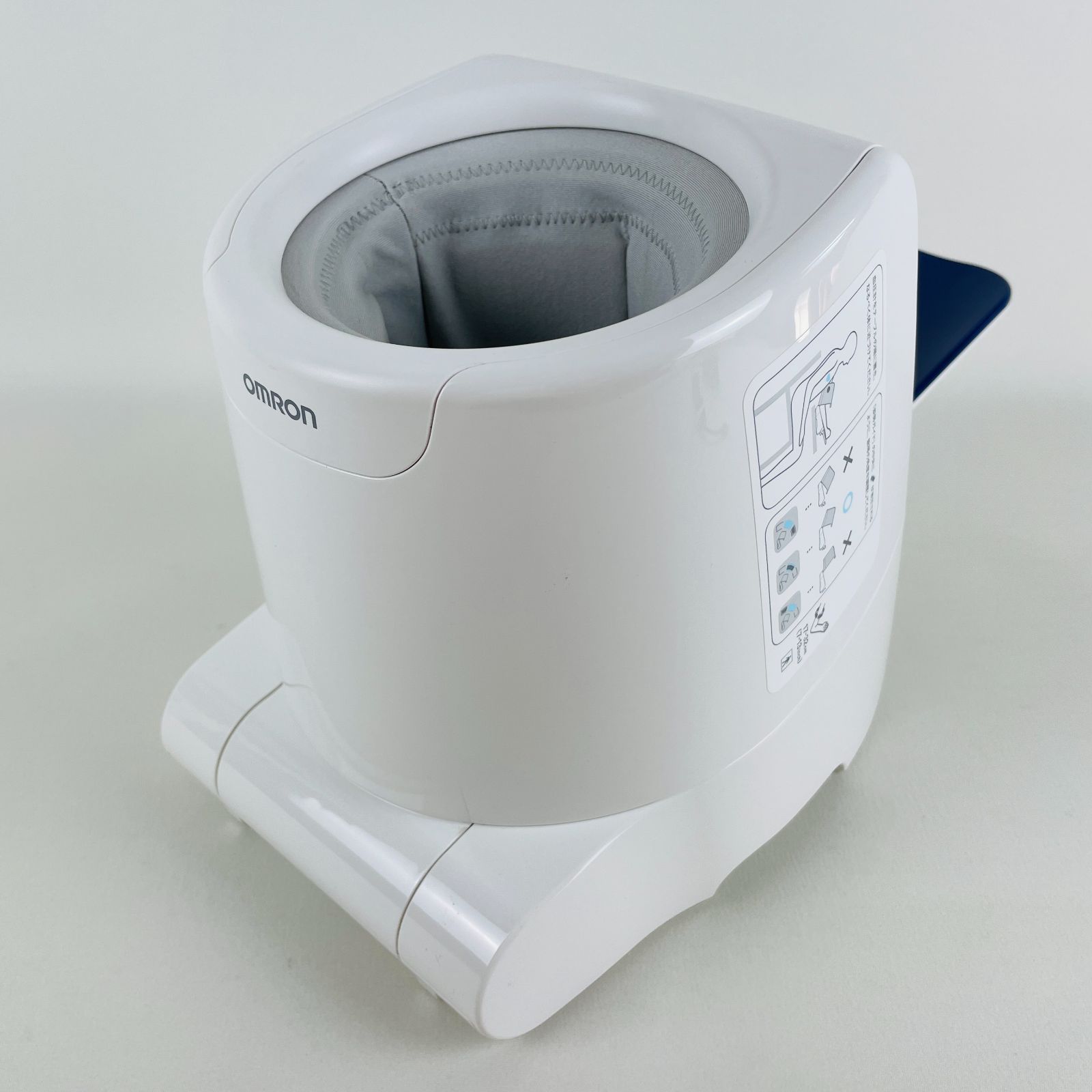 オムロン 上腕式血圧計 HEM-1026シリーズ HCR-1801