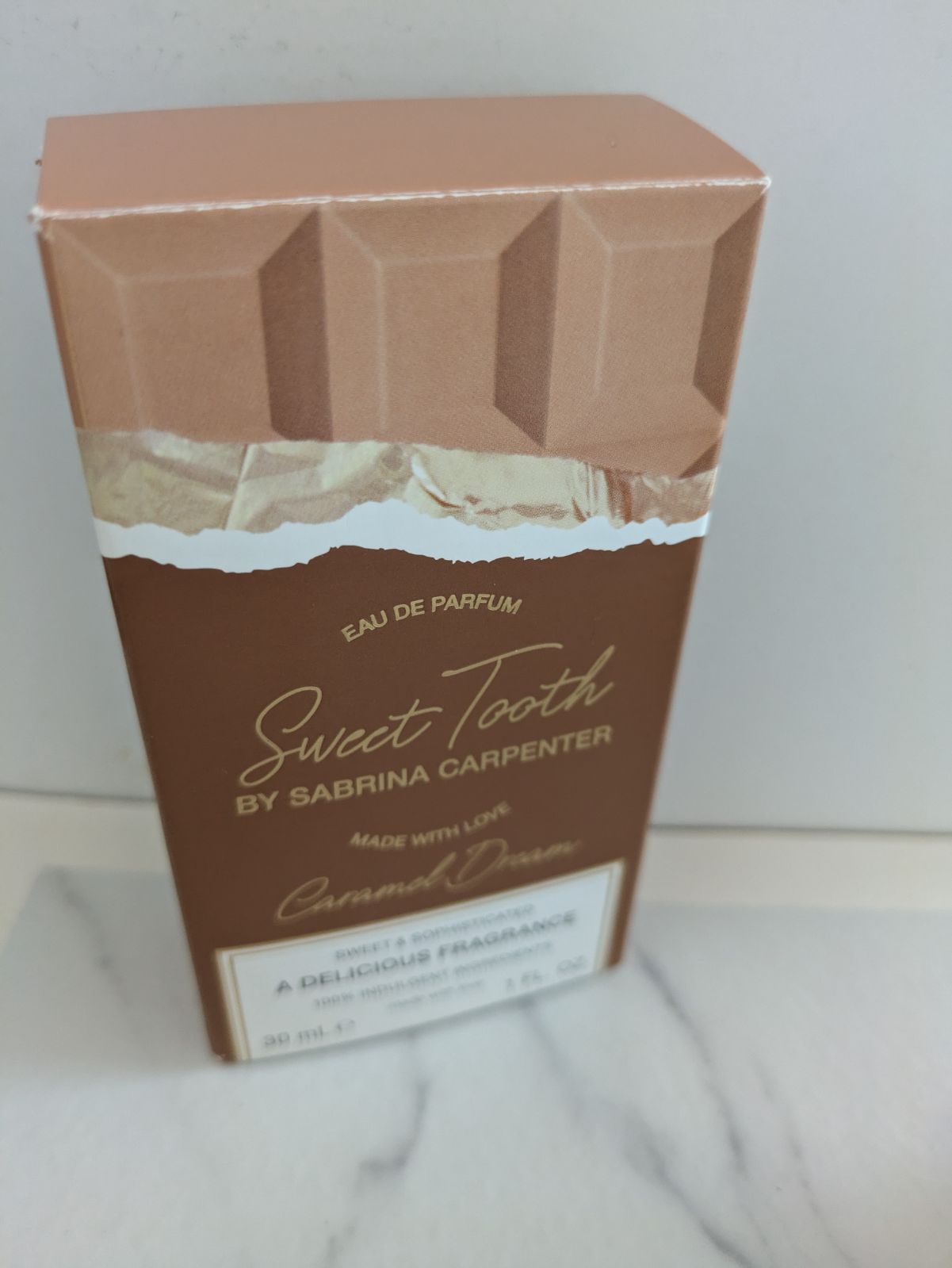 新品 サブリナ・カーペンター キャラメルドリーム