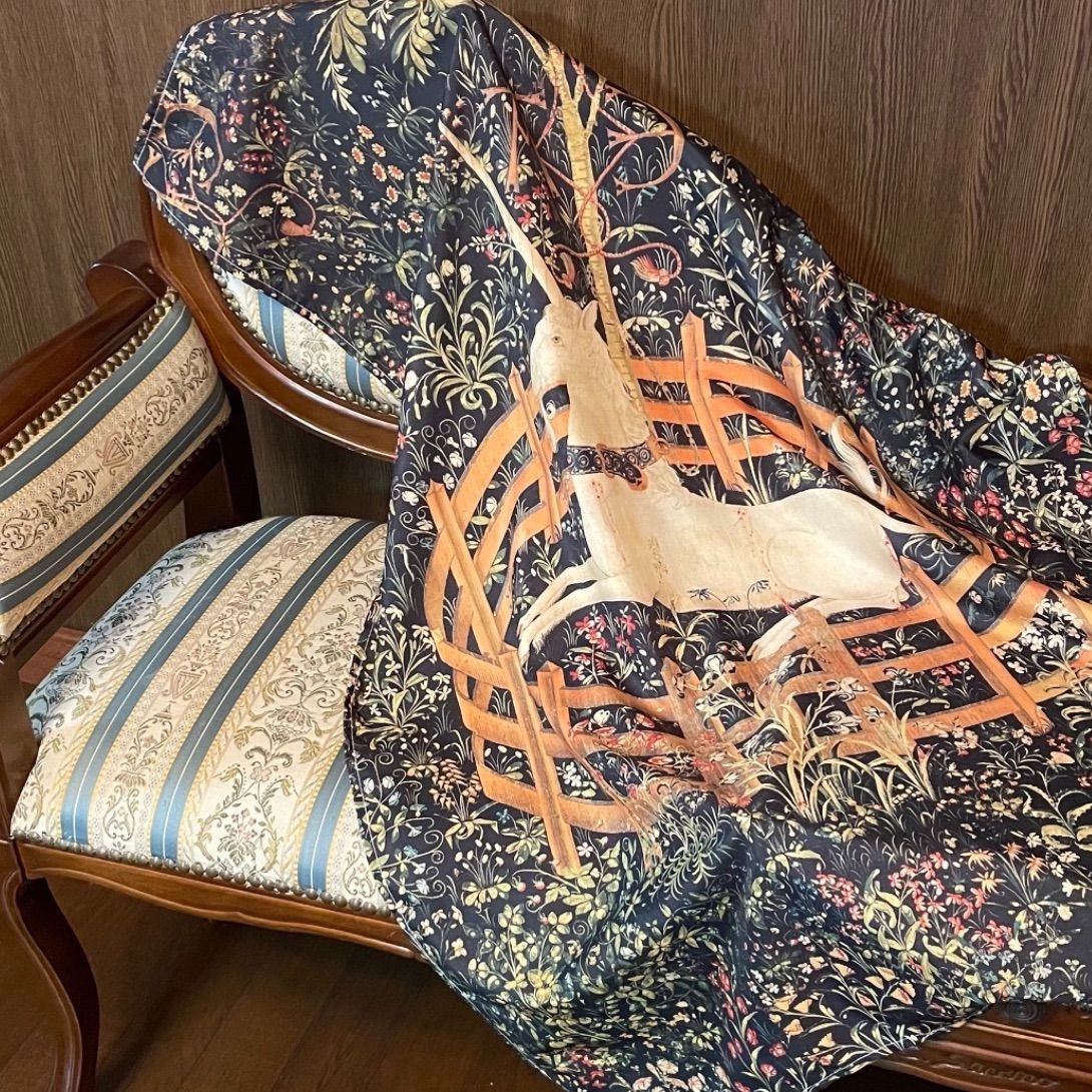 [美品]　囚われの一角獣　一角獣狩り　タペストリー　織物 美品] 囚われの一角獣 一角獣狩り タペストリー 織物 - メルカリ