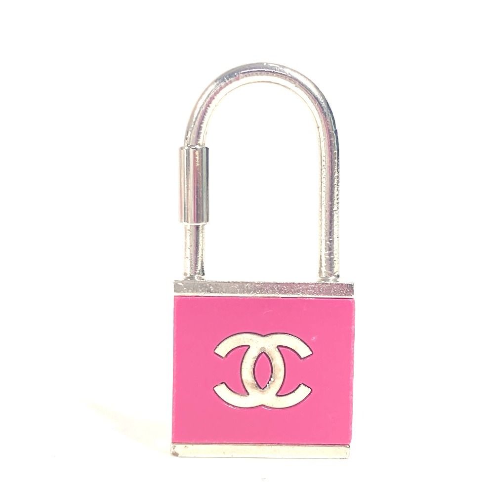 CHANEL シャネル ココマーク ロゴ ひし形 キーリング キーホルダー CHANEL (シャネル) ココマーク ひし形 チャーム バッグチャーム