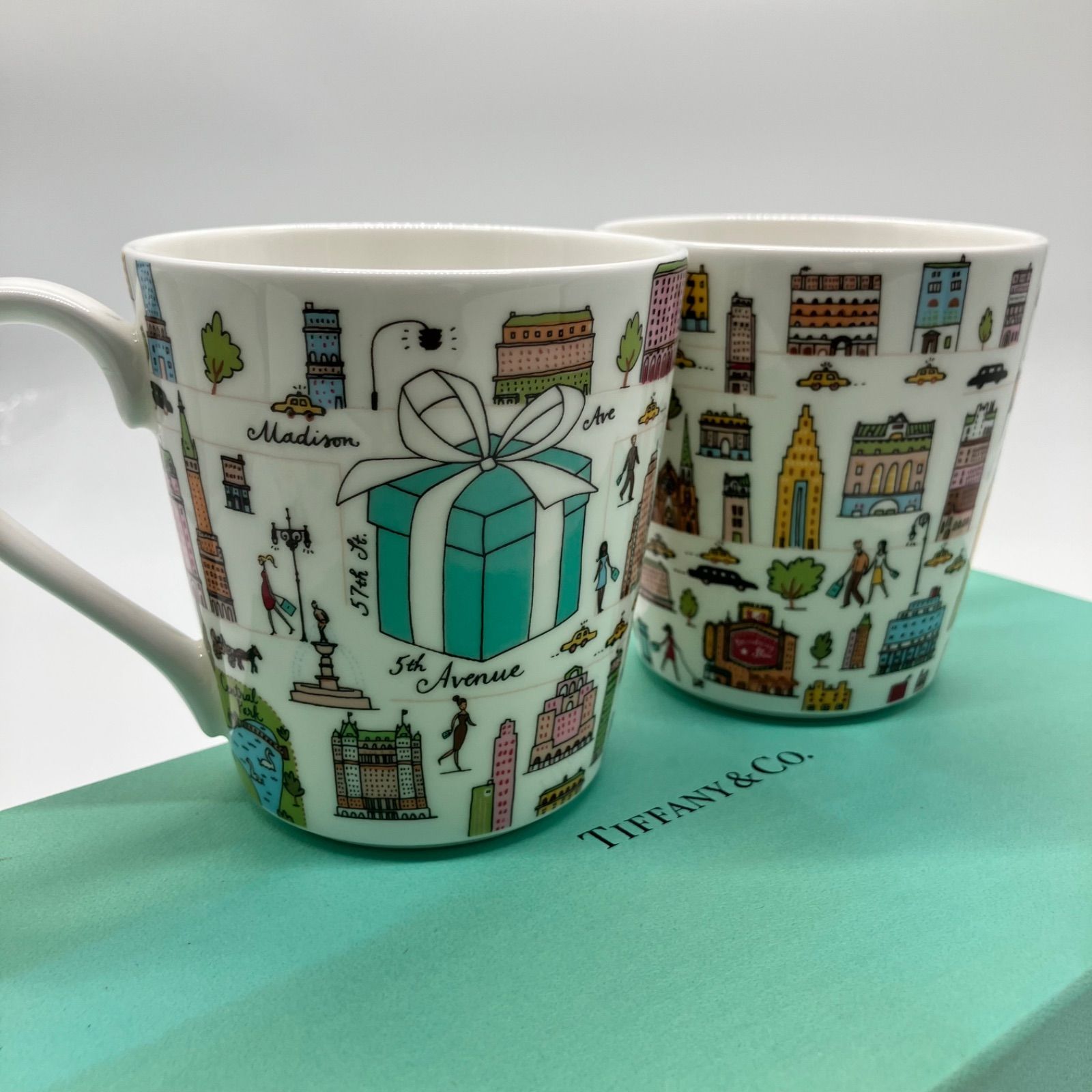 新品未使用 TIFFANY&co ティファニー 5th アベニュー 箱つき - メルカリ