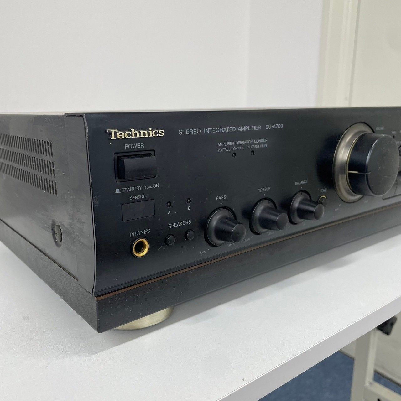 Technics SU-A700MK2 ステレオアンプ Technics SU-A700MK2 - A Look Inside + Test - YouTube