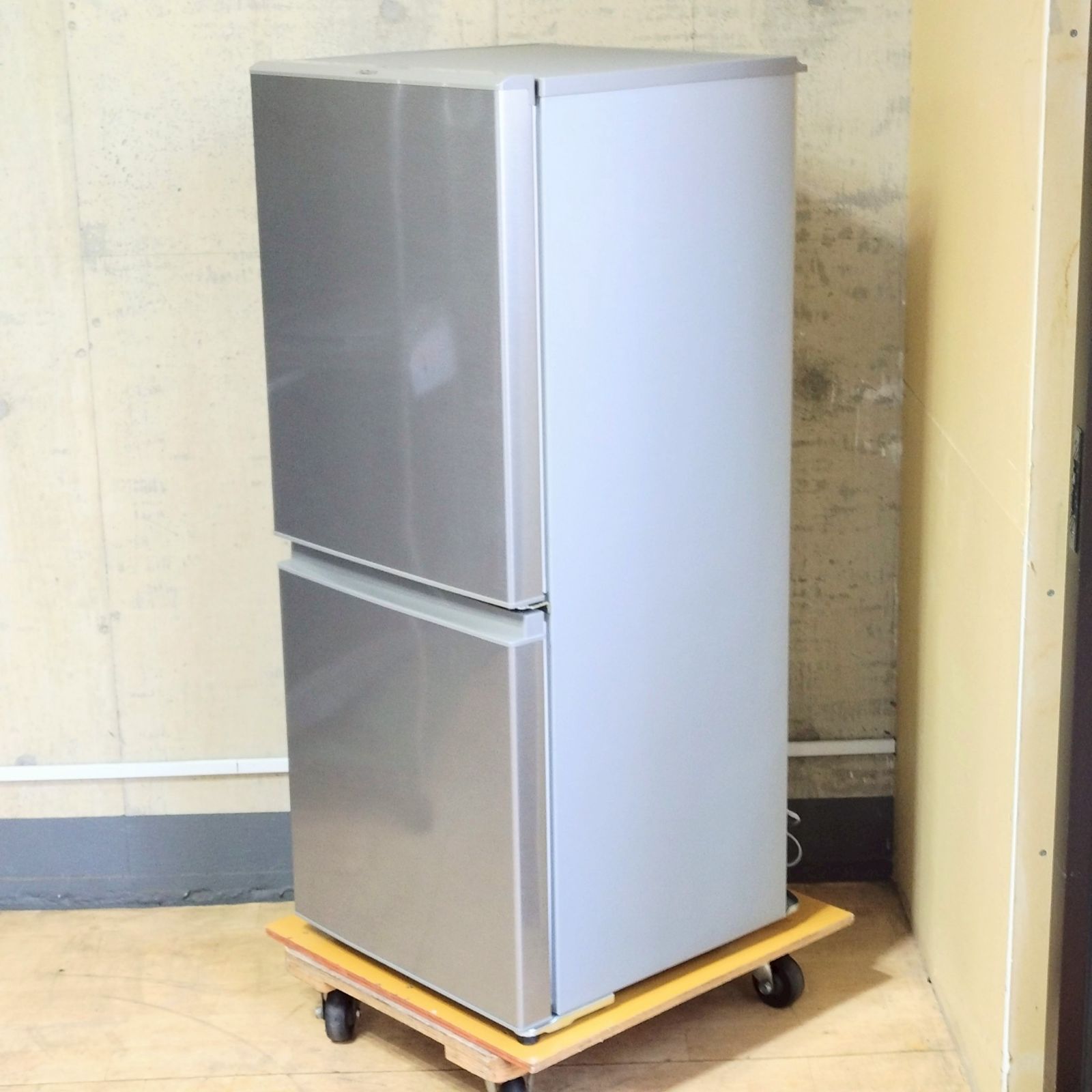 C9468 AQUA/アクア 2ドア冷凍冷蔵庫 AQR-13K 内容量:126L 2021年製 