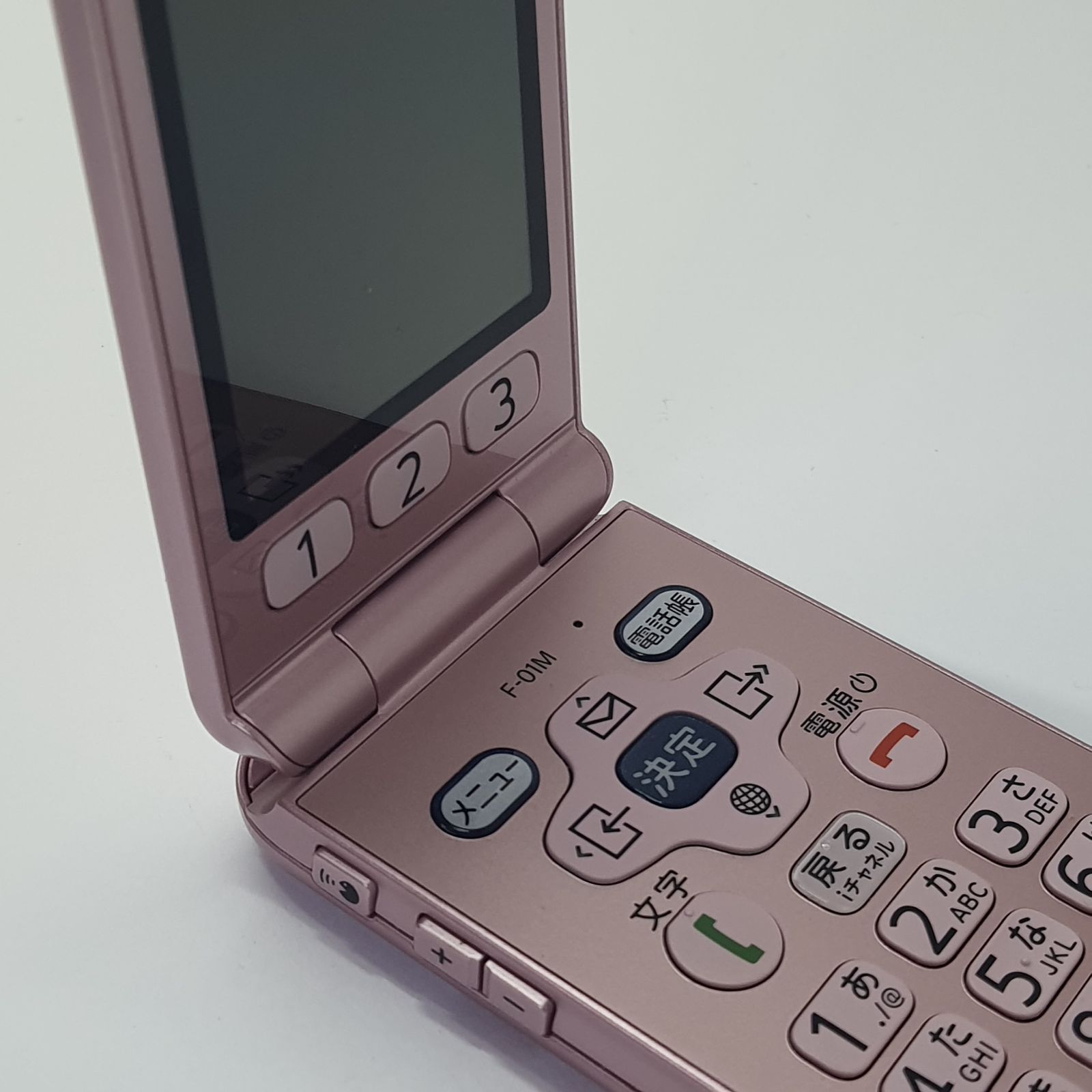 DOCOMO F-01M 4Gガラホ らくらくホン - メルカリ