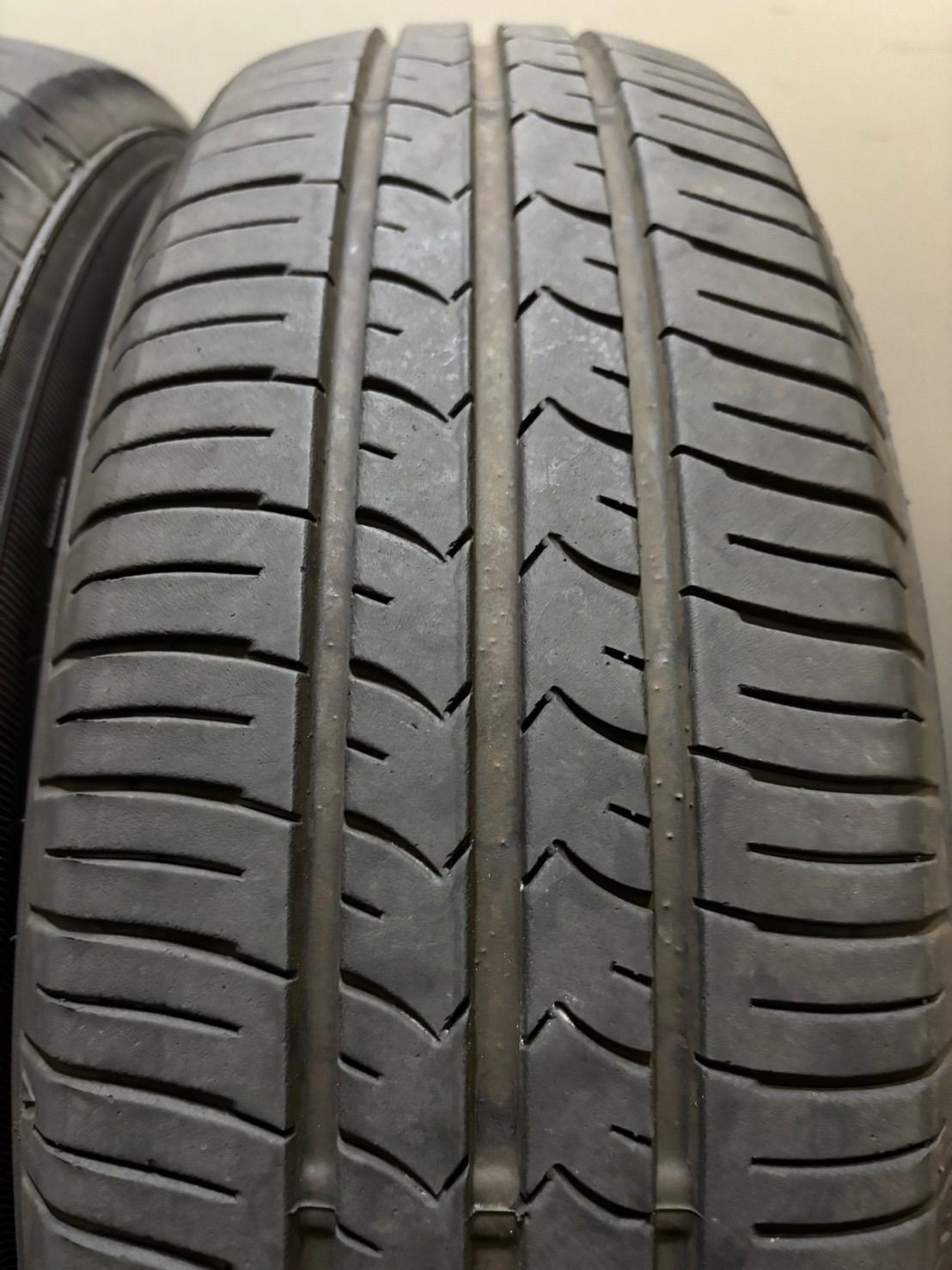 165 70 R 14 EffcientGrip ECO EG 01 22年製 夏タイヤ サマータイヤ 4本 ヴィッツ ハスラー フ 4 J 984